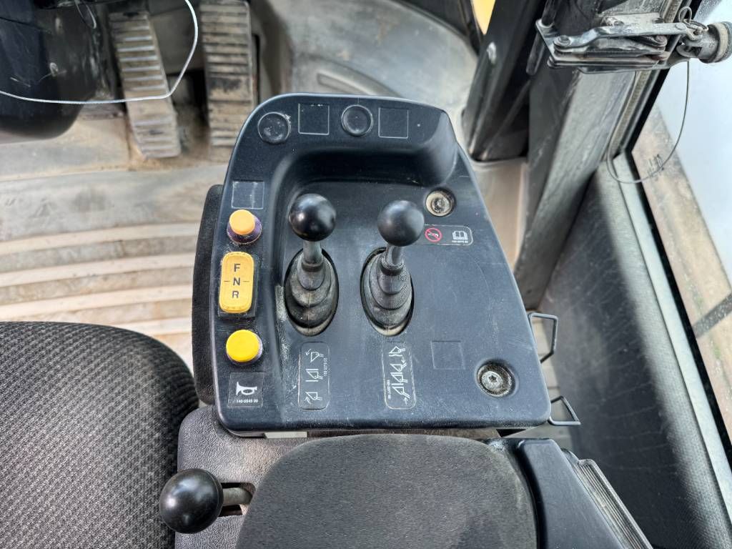 CAT 972H - Good Tyres / Quick Coupler