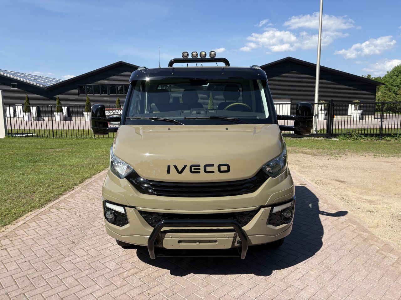 Be trekker Iveco Daily 40C18 Hi Matic automaat euro 6 (105.900KM