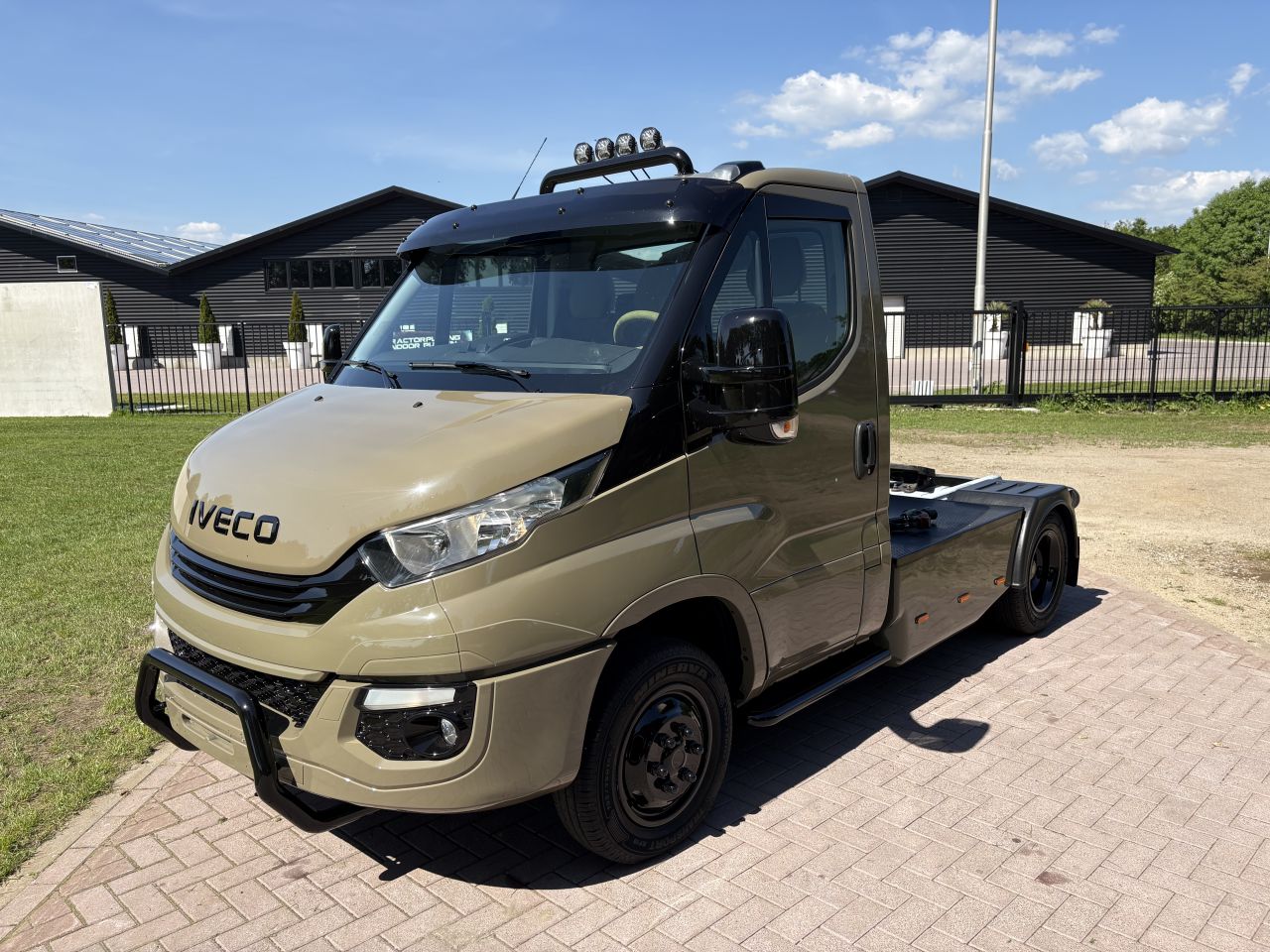 Be trekker Iveco Daily 40C18 Hi Matic automaat euro 6 (105.900KM