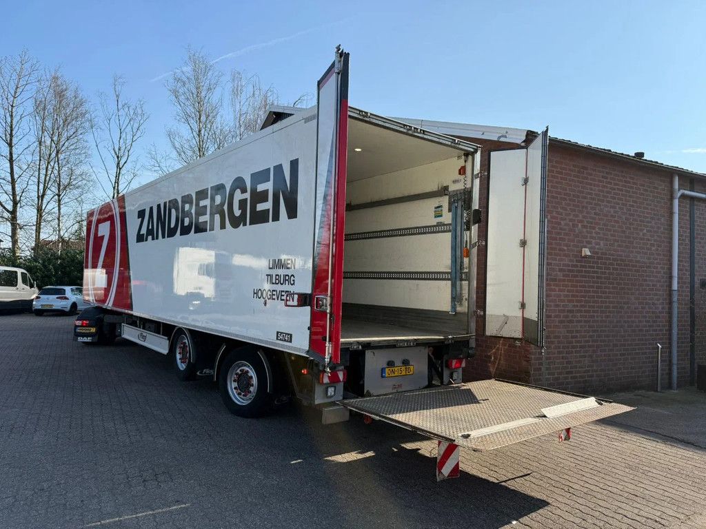 Fliegl SZS 330 2X! Thermo King SLX 200 D+E -30 +30 AS-1 Liftas+Stuuras 2.000KG LBW