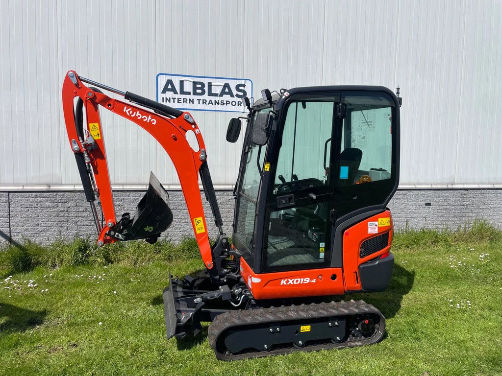 Kubota Kx019-4 graafmachine nieuw met 3 uur