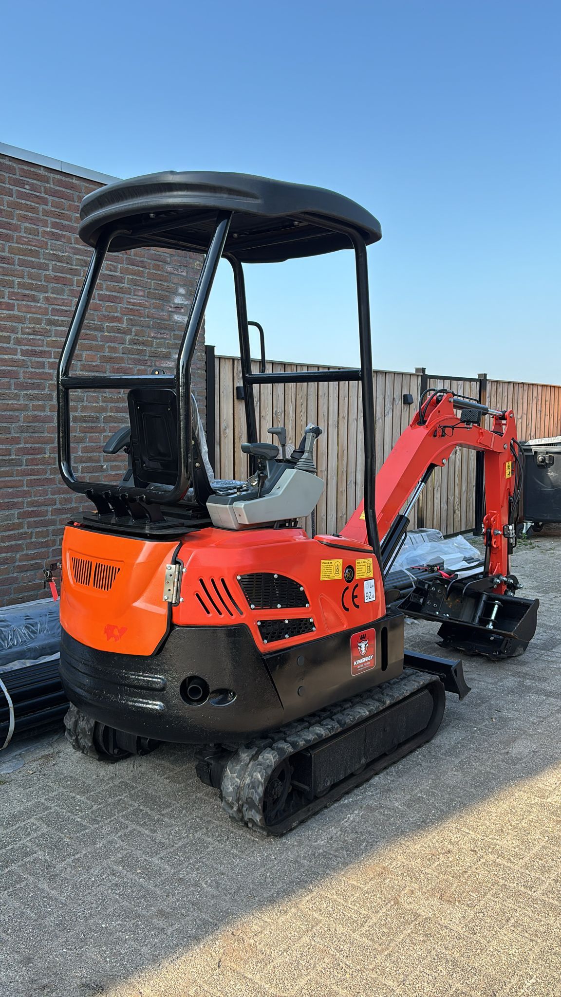 Minigraafmachine minigraver KNT18 Kingway knickarm joystick