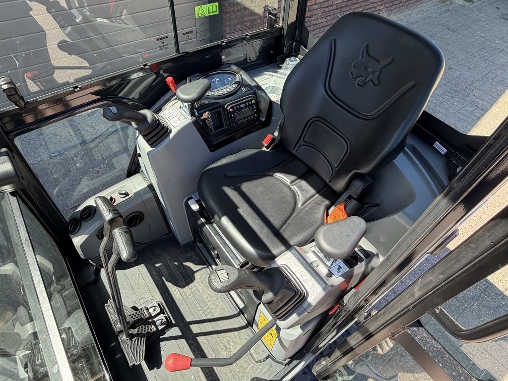 Bobcat E16 minigraver NIEUW €395 LEASE