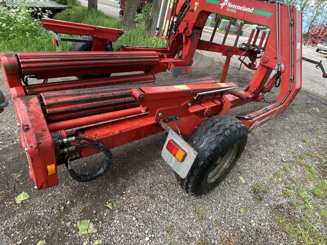 KVERNELAND 7655 vierkante balenwikkelaar
