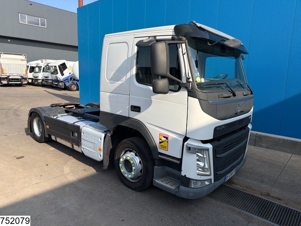 Volvo FM 460 Euro 6, PTO, air suspension, Lohr