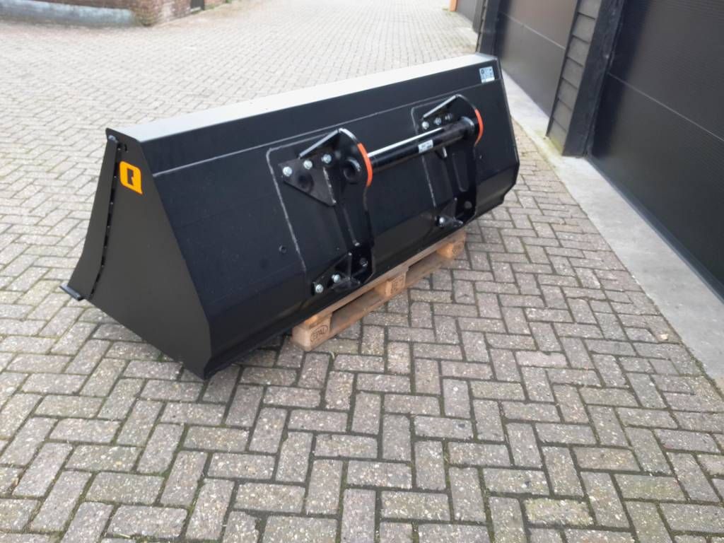Manitou Grondbak 220cm breed NIEUW