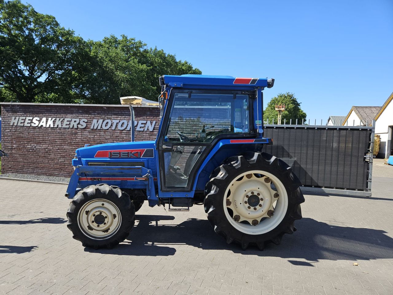 Iseki TA527DT minitractor 50 pk met afneembare voorlader