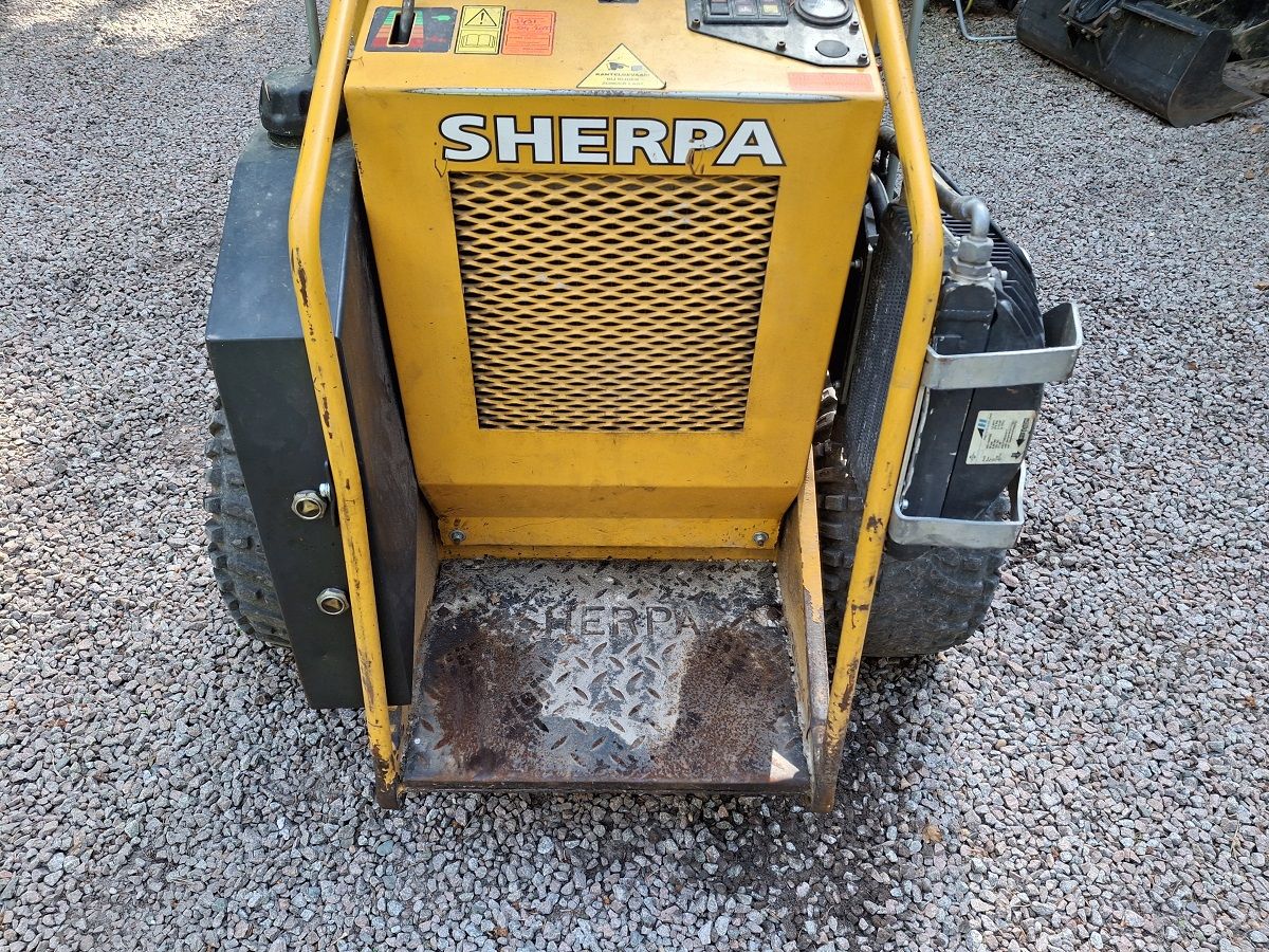 Sherpa 100 skidsteer, schranklader, wiellader