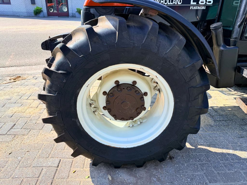 New Holland -Fiat L85 4WD DT