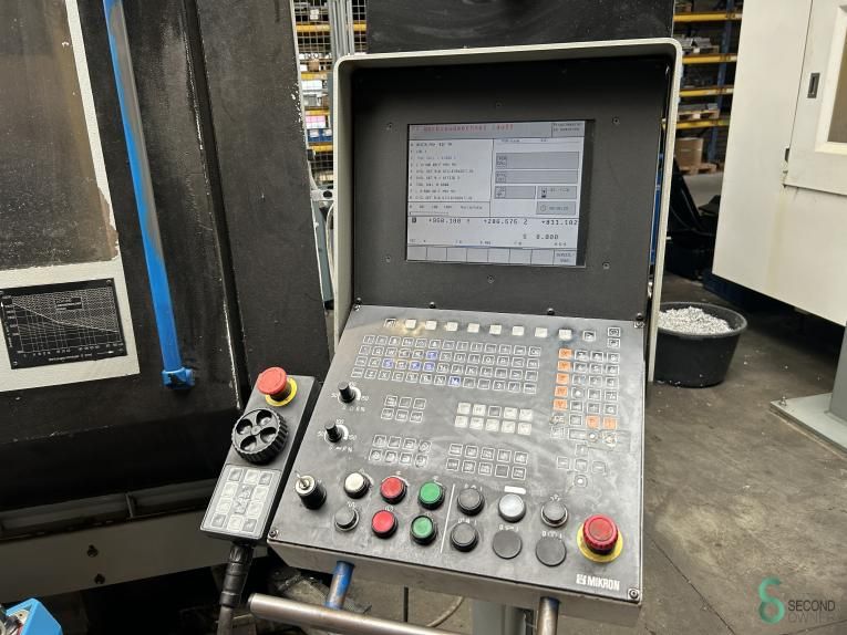 Freesmachines universeel Mikron VCP 1000 1997