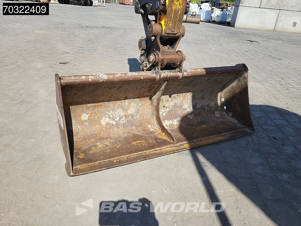JCB 18Z-1