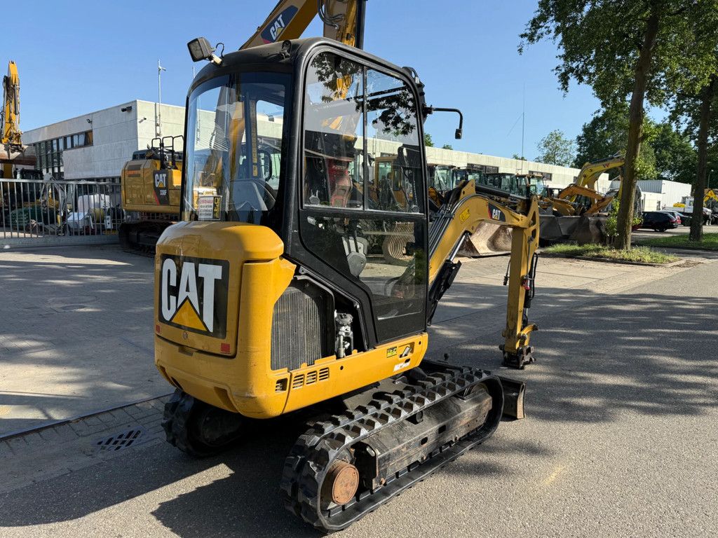 Caterpillar 302.4D