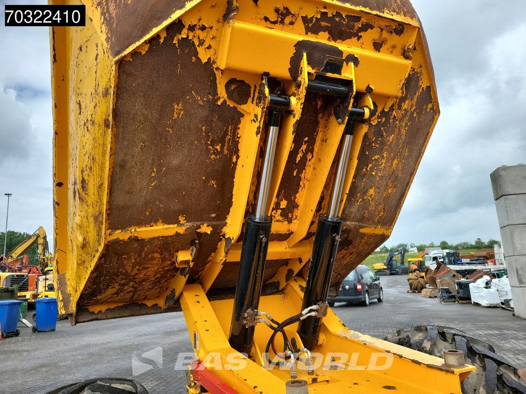 Thwaites MACH698 9T - Swivel