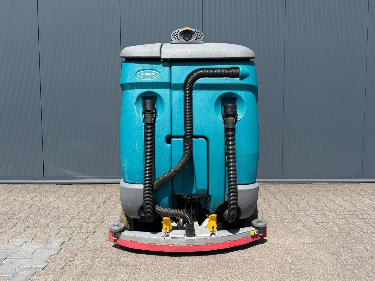 Tennant T16