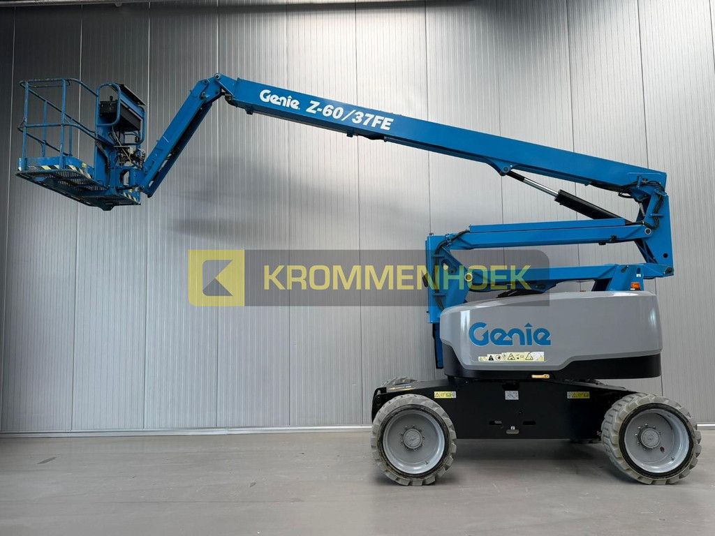 Genie Z 60/37 FE Hybrid KH9747