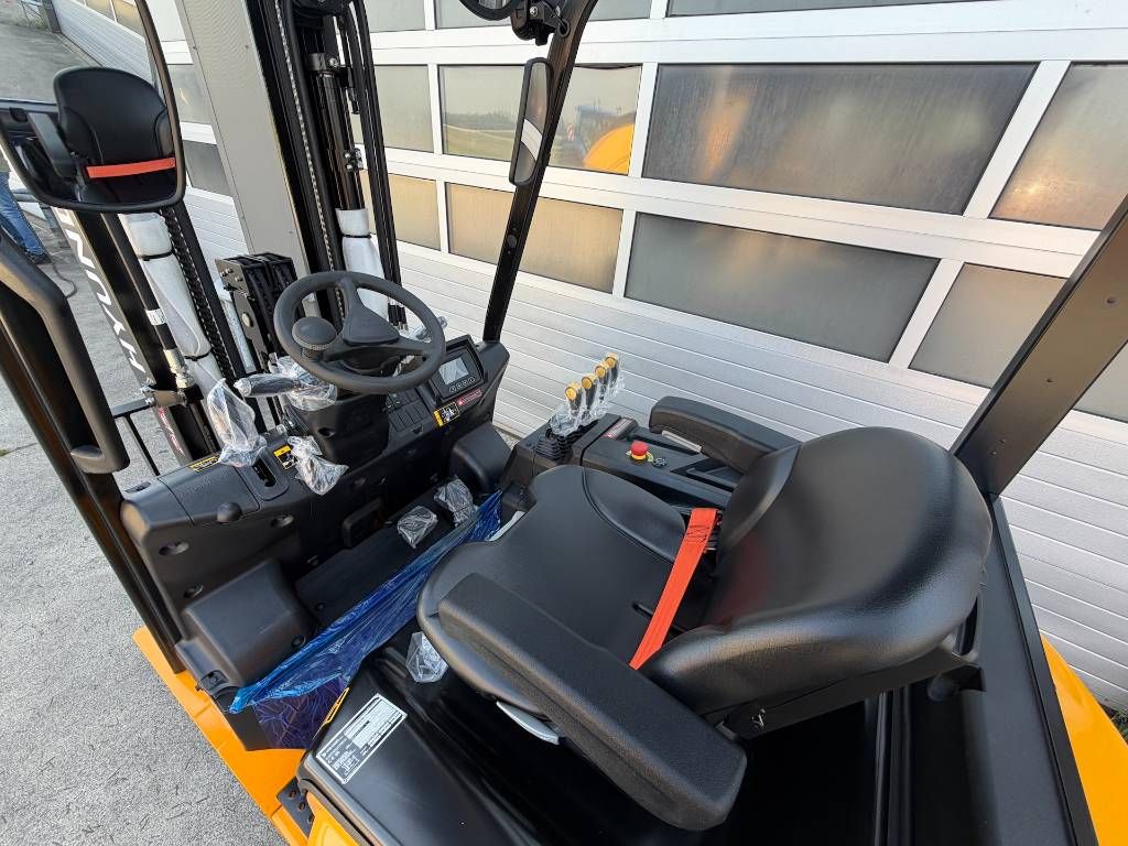 Hyundai 20BE-X elektrische heftruck 3-delige 4700mm mast t
