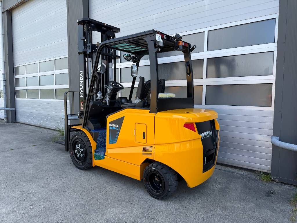 Hyundai 35BE-X elektrische heftruck 3-delige 6000mm mast t
