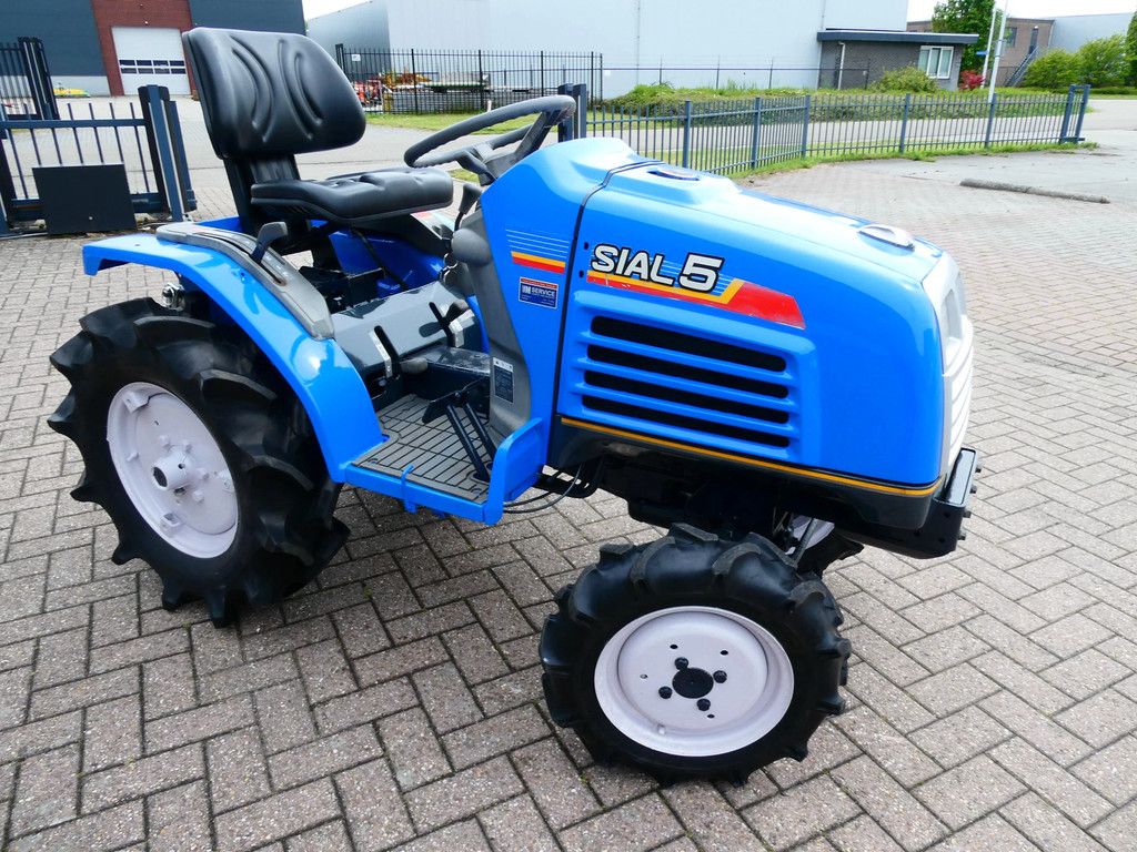 Iseki Sial 5 4wd / 0672 Draaiuren / Margetrekker