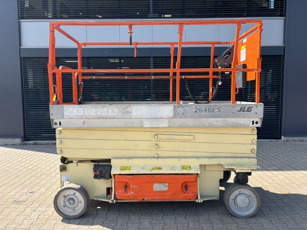 JLG 2646 ES