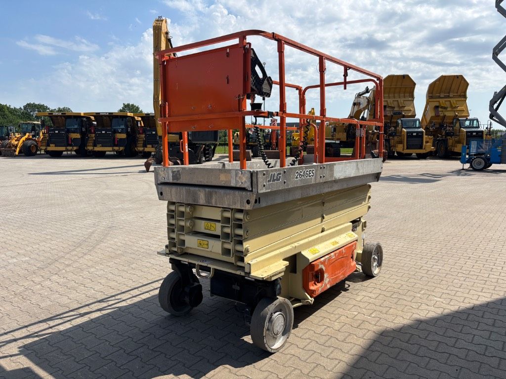 JLG 2646 ES