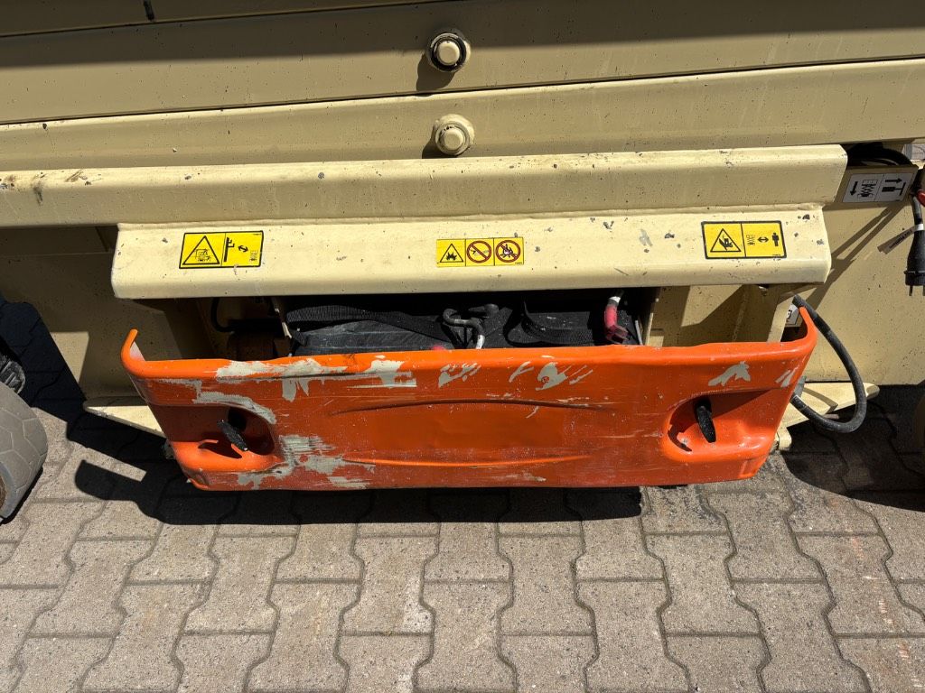 JLG 2646 ES