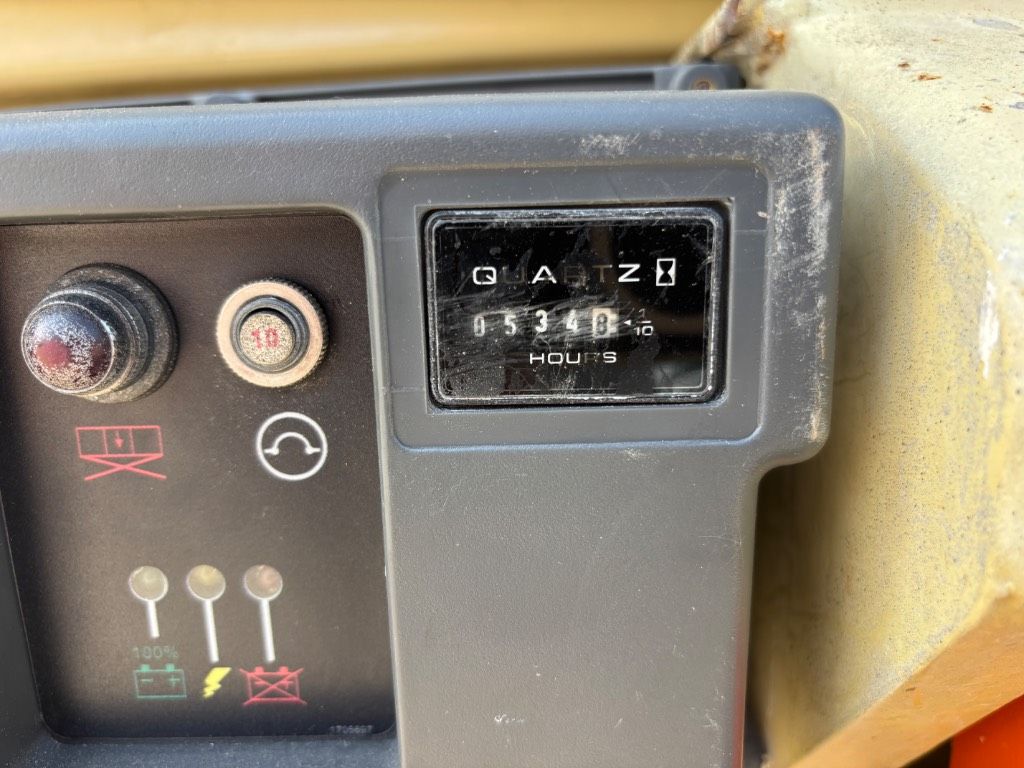 JLG 2646 ES