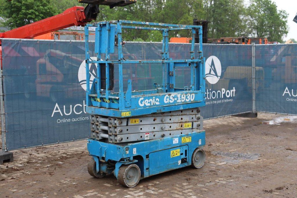 Schaarhoogwerker Genie GS-1930 Elektrisch 7.80m