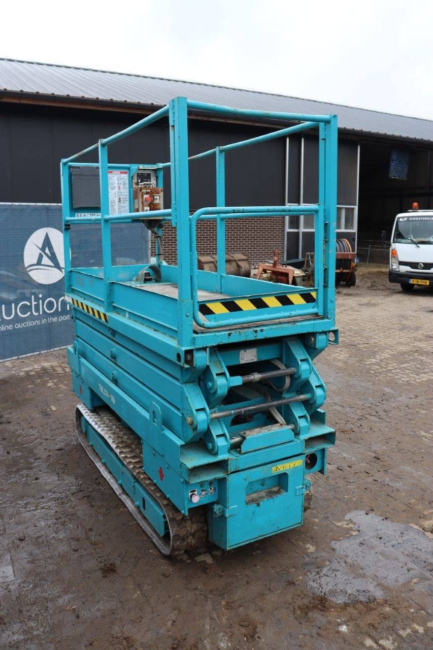 Airman ENCL06 Electric Scissor Lift 8m 2008