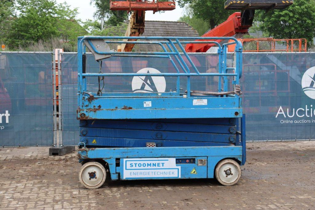 Schaarhoogwerker Upright X26 Elektrisch 9.9m