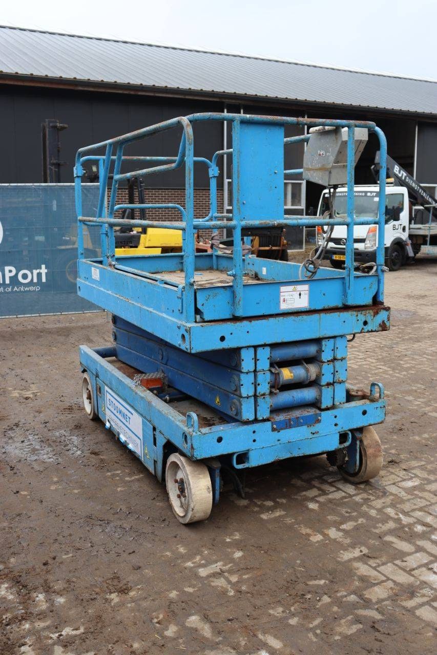 Schaarhoogwerker Upright X26 Elektrisch 9.9m
