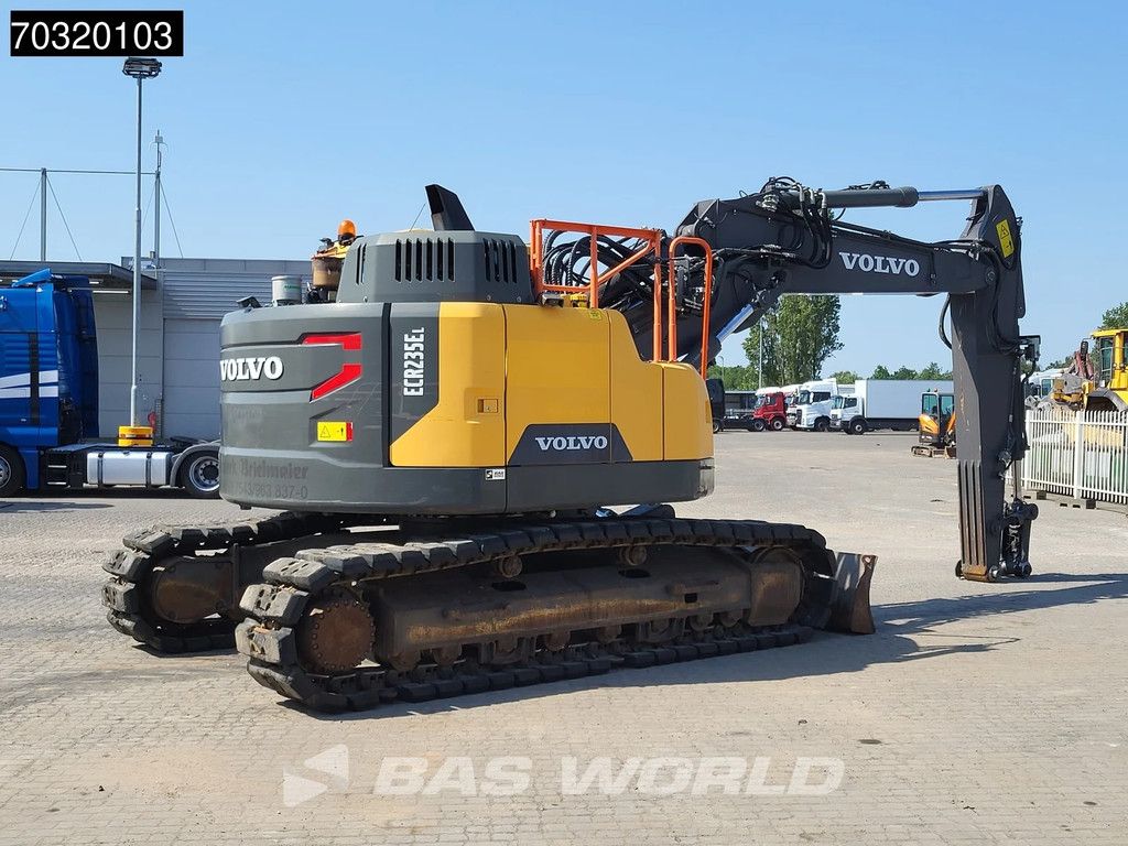 Volvo ECR235 E L