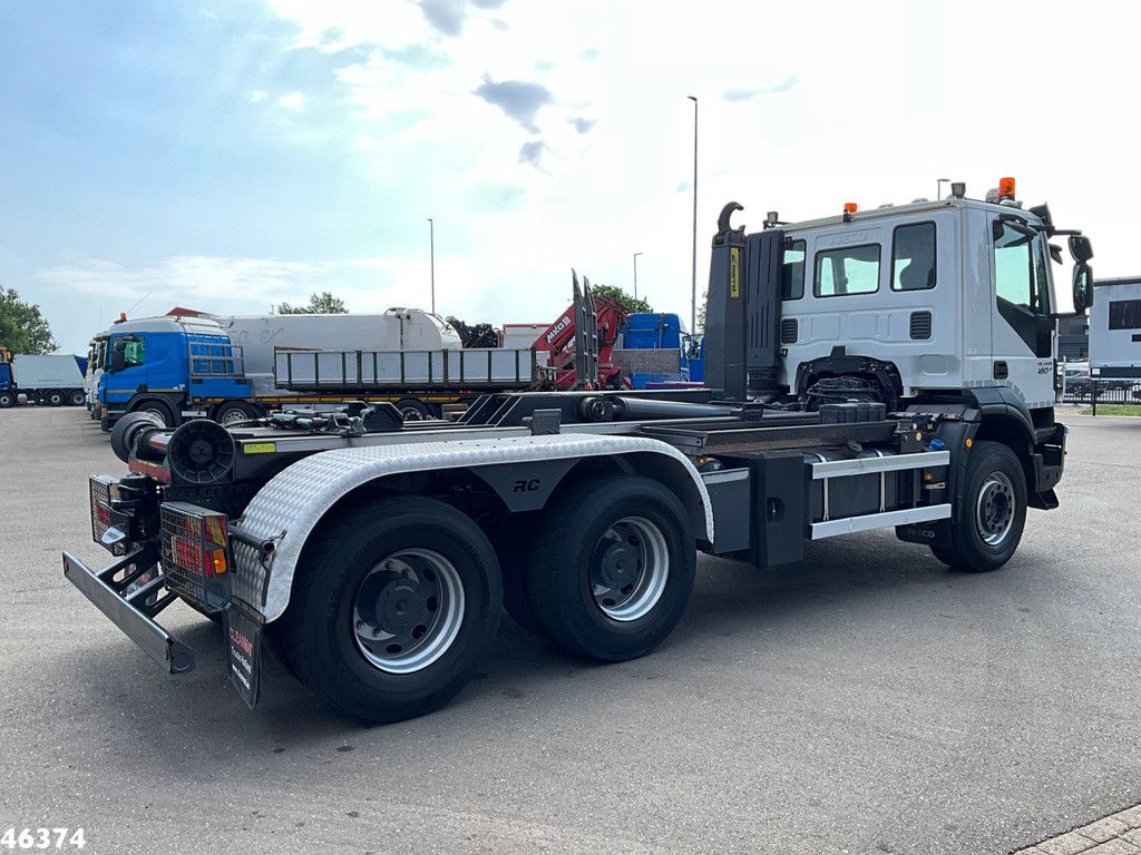 Iveco Trakker AD260T45 6x4 Euro 6 Full steel Just 213.482 km!