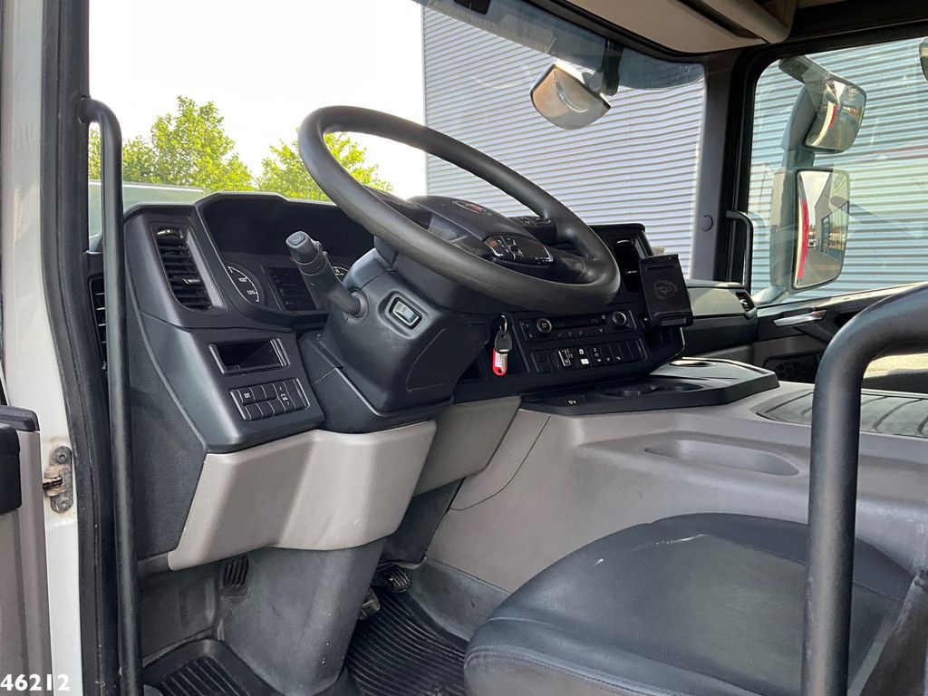 Scania P 420 8x4 Euro 6 Full steel suspension Mining tipper 24m³