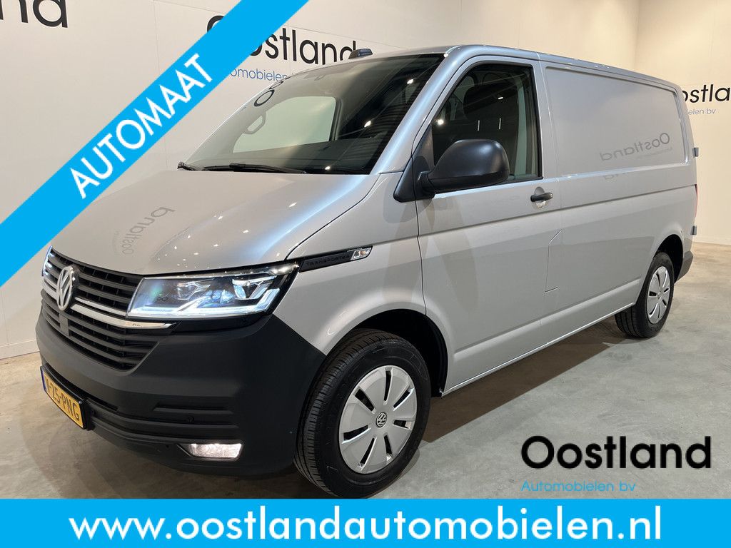Volkswagen Transporter 2.0 TDI L1H1 150 PK Automaat / Euro 6 / Airco / CarPlay / Cruise Control Adap. / Navigatie / PDC / 3-Zits