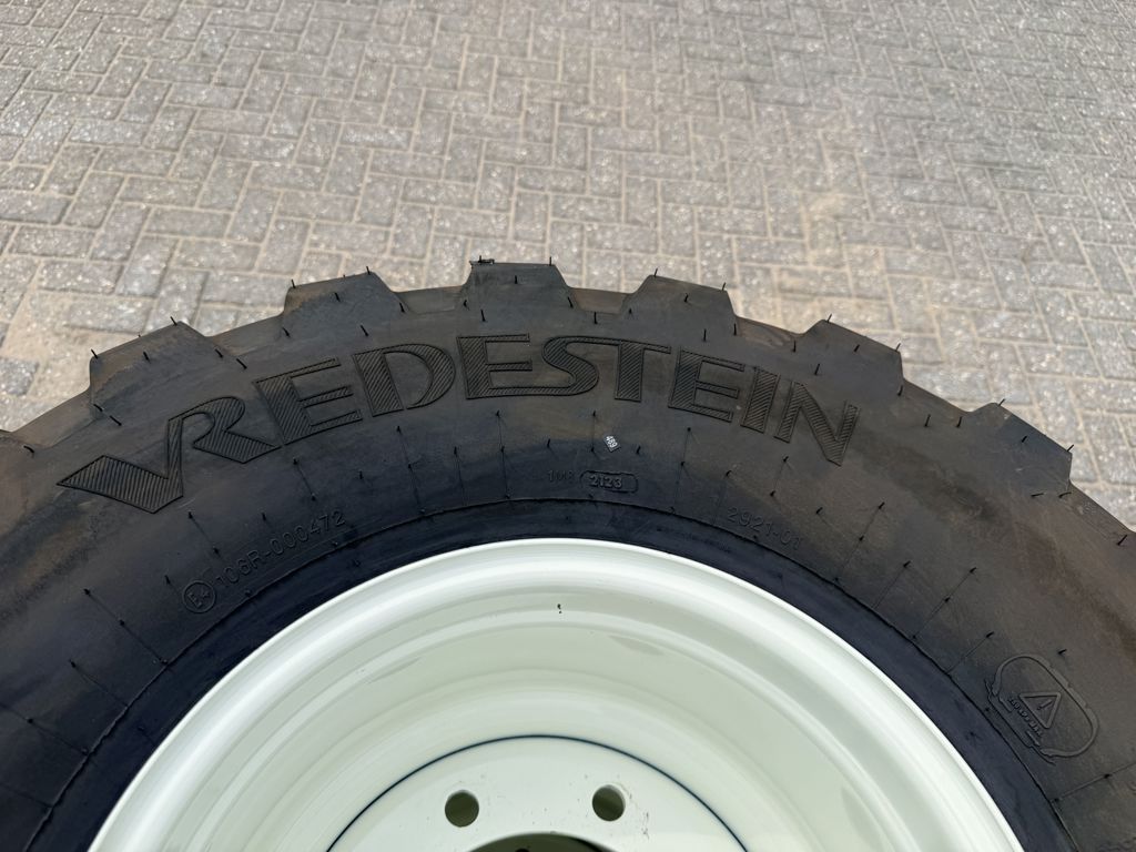Vredestein 520/50R17 Flotation Trac met Velg