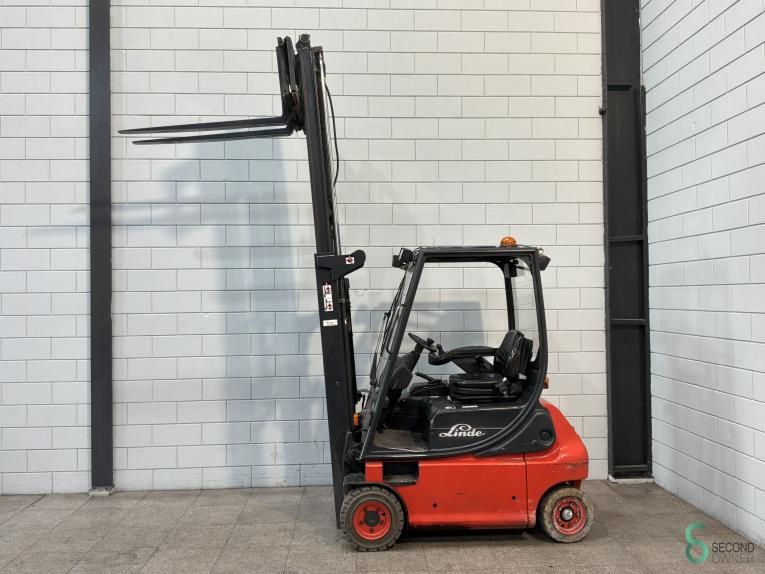 Gabelstapler Elektrisch Linde E 16 P 2003