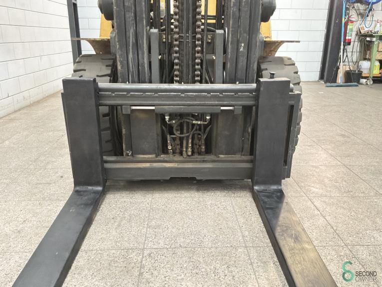 Gabelstapler Diesel Caterpillar GP45K 2005