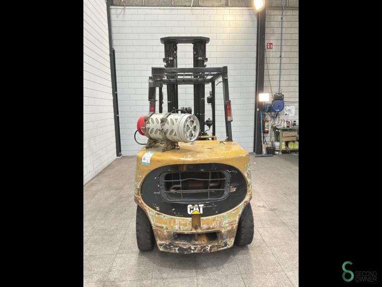 Gabelstapler Diesel Caterpillar GP45K 2005