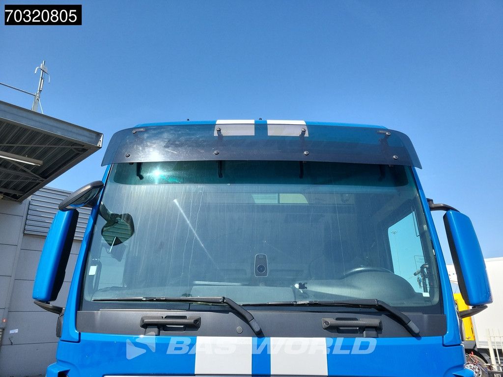 MAN TGX 18.510 4X2 Mega XXL Retarder 2xTanks ACC Navi Standklima