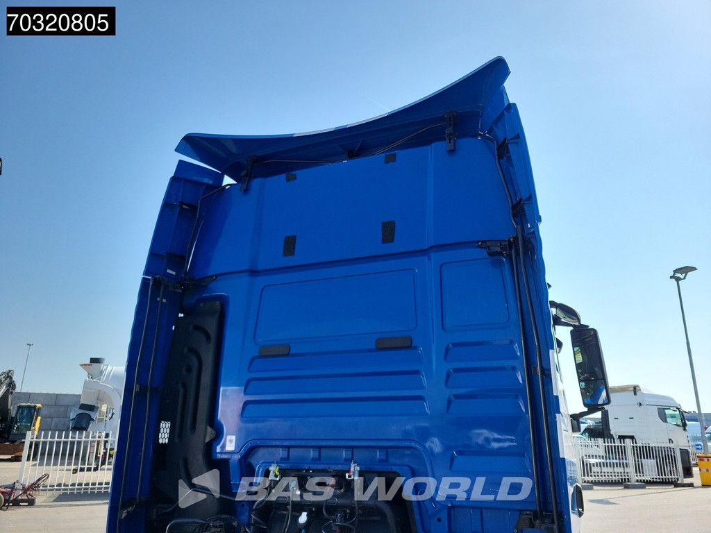 MAN TGX 18.510 4X2 Mega XXL Retarder 2xTanks ACC Navi Standklima