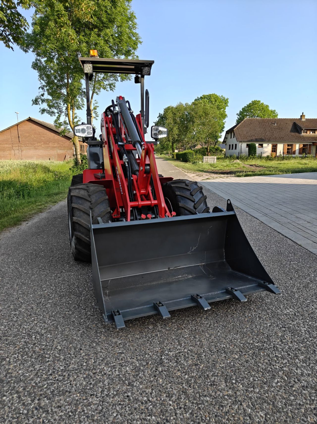 KINGWAY H190 Wiellader (knikgestuurd) – NIEUW | Kubota motor