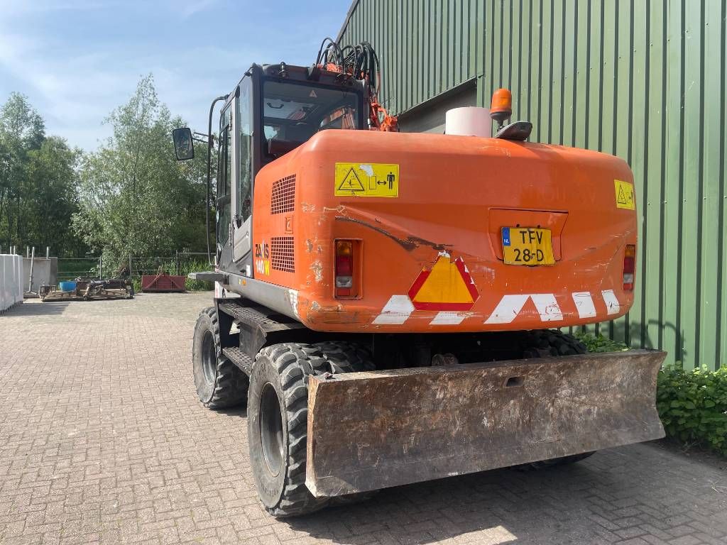 Hitachi ZX 140 W-3 mobiele kraan