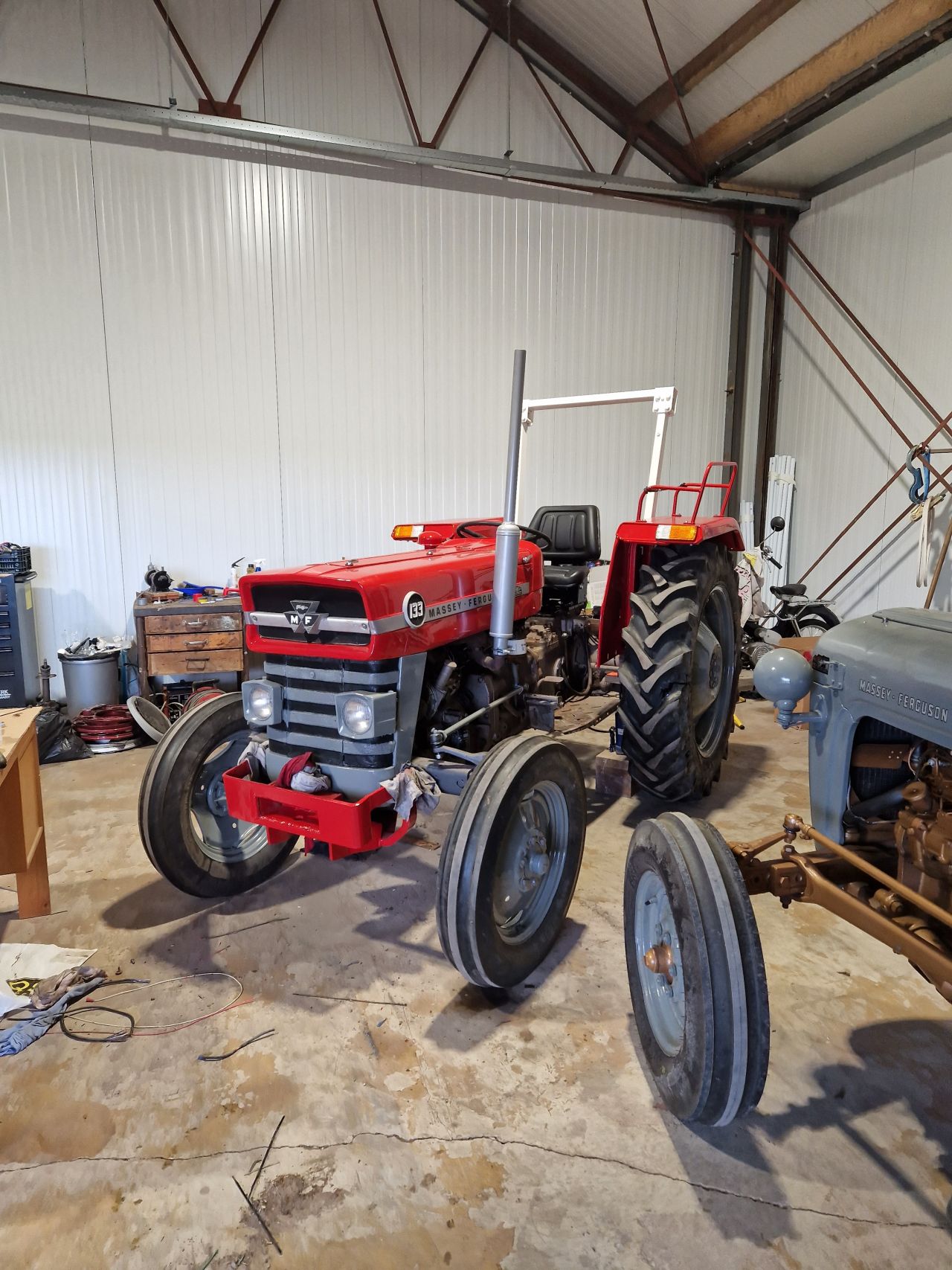 Massey Ferguson 133