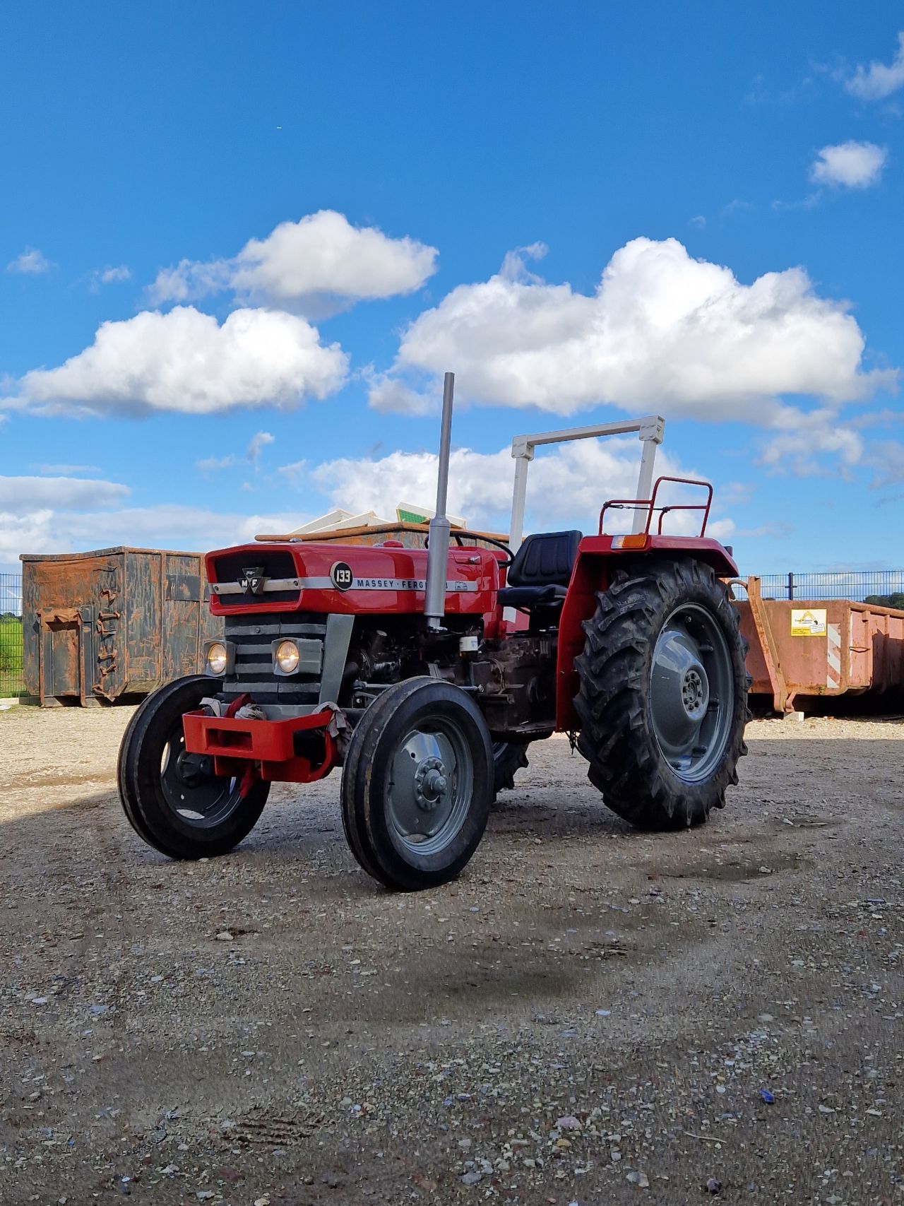 Massey Ferguson 133