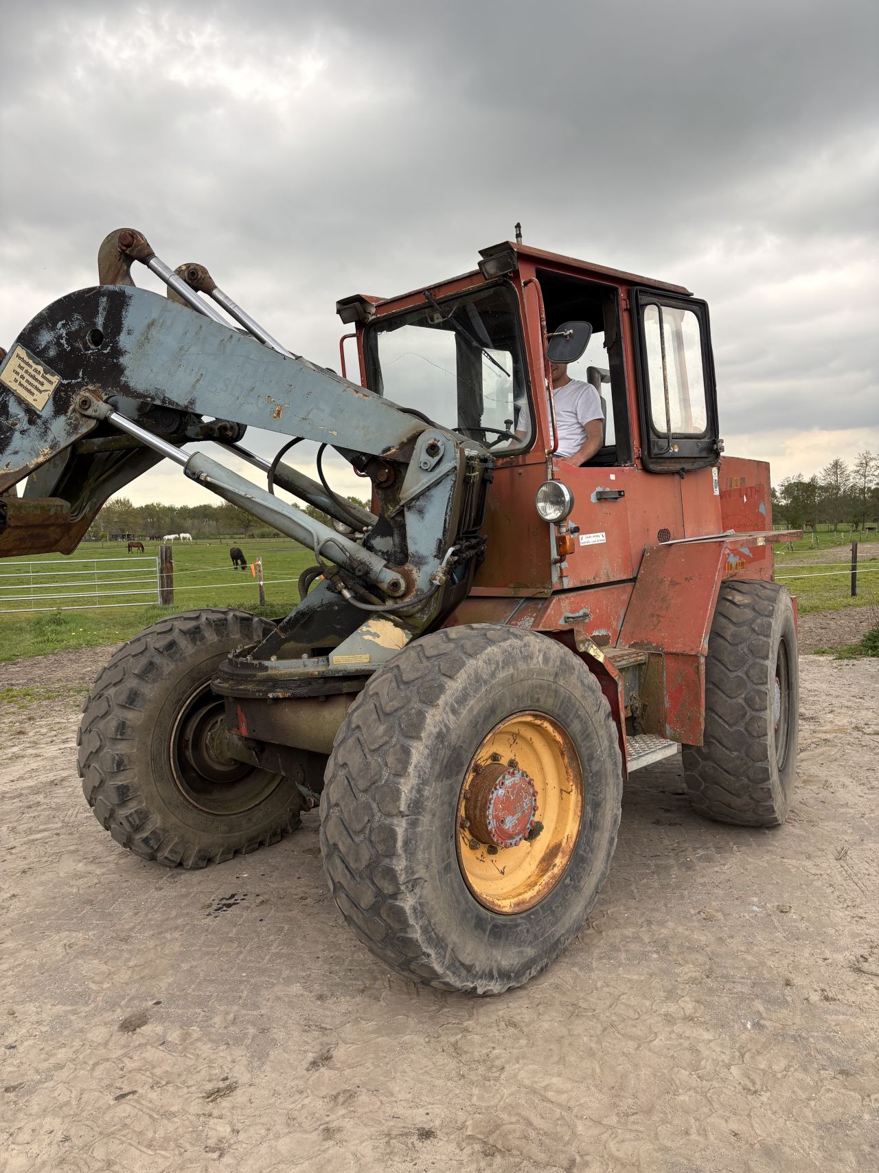 Ahlmann az10 marge shovel