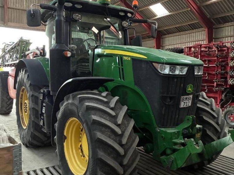 John Deere 7R.310