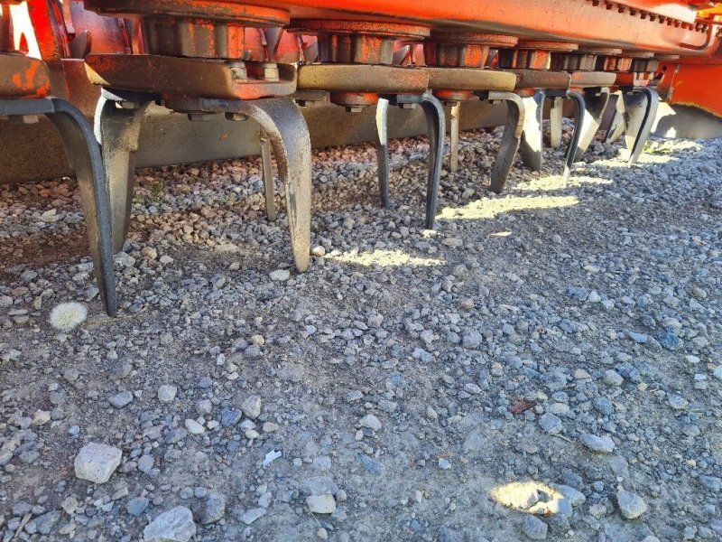 Kuhn HRB 252D