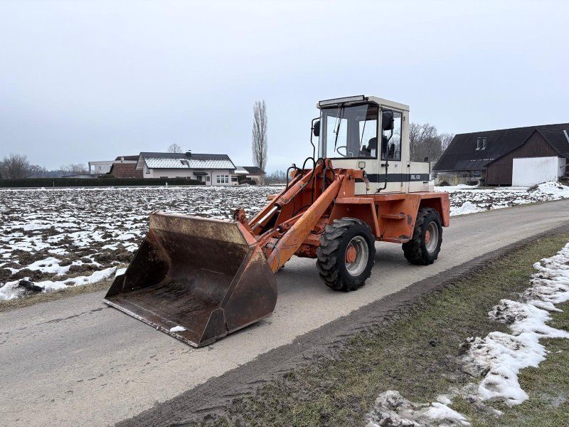 Schaeff SKL 830
