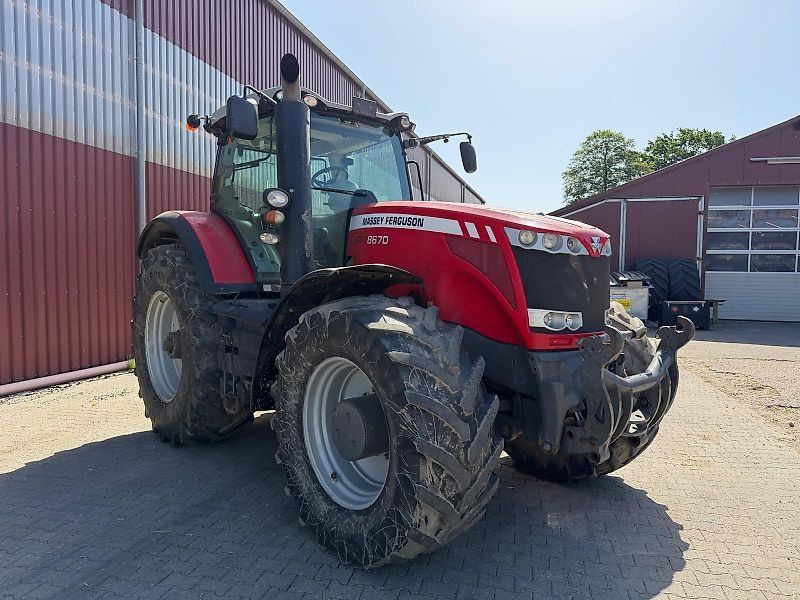Massey Ferguson 8670 Dyna VT