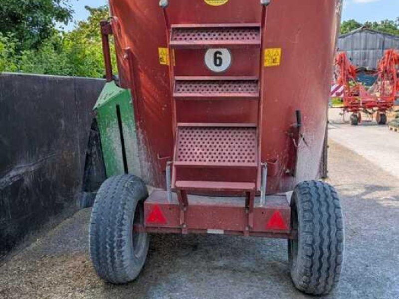 Strautmann VM 500
